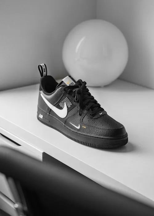 Sneakers category